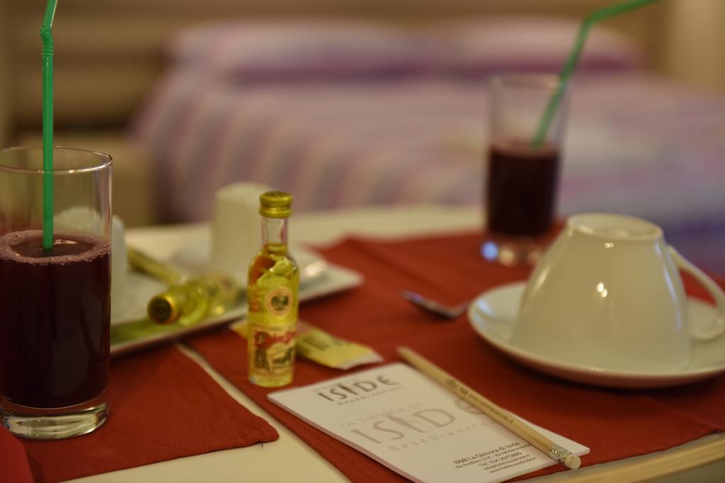 B&B La Dimora Di Iside เบเนเวนโต ห้อง รูปภาพ